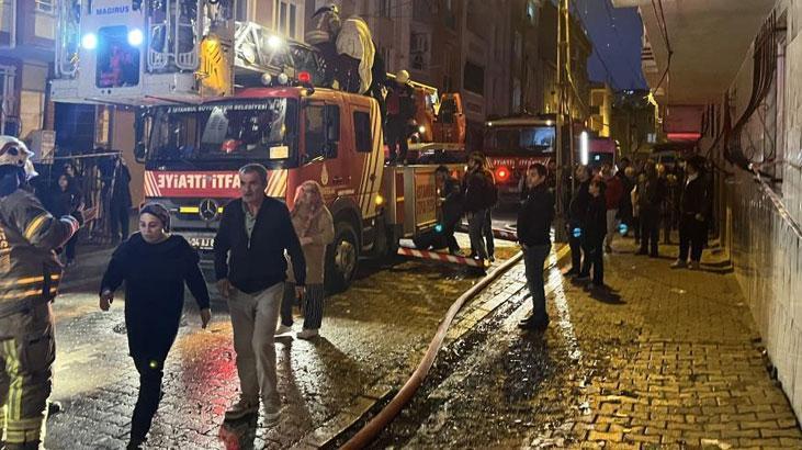 4 katlı binada korkutan yangın! Mahsur kalanlar kurtarıldı