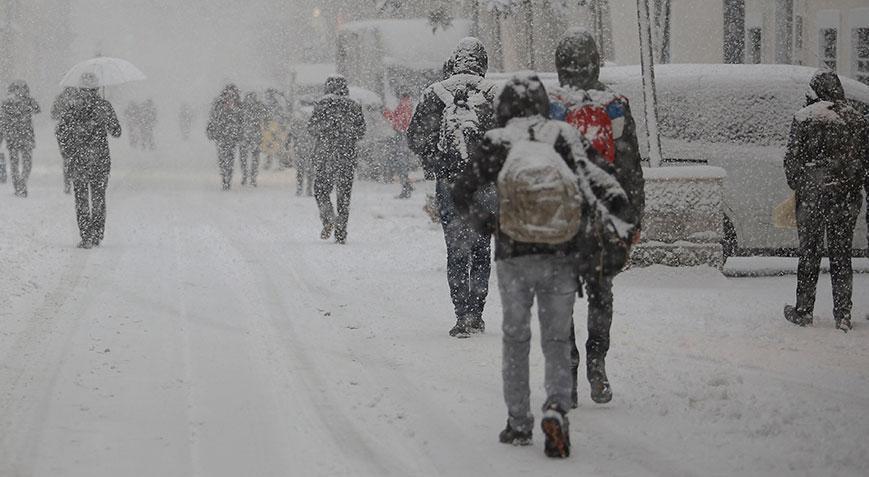 Çaldıran’da taşımalı eğitime 1 gün ara verildi