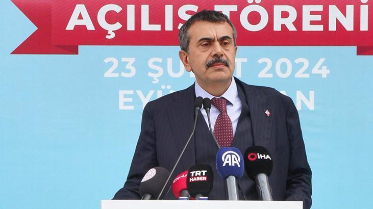 ‘Yaptığımız okulların tamamı depreme dayanıklı’