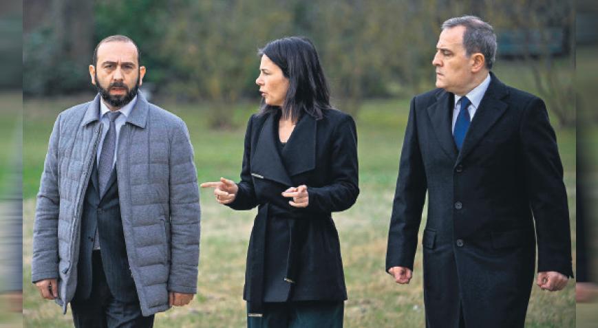 Bakü ile Erivan bu kez Berlin’de görüştü