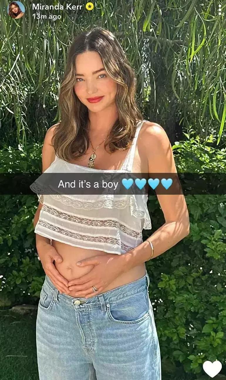 Miranda Kerr dördüncü kez anne oldu!