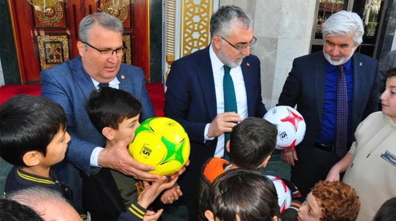 Başkan Çerçi'den Bakan Işıkhan’a ziyaret! Belediyenin hizmetleri hakkında bilgiler verdi