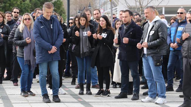 Akademisyen ann ve kızına acı veda