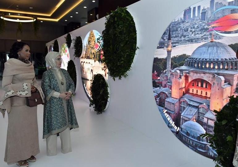 Emine Erdoğan lider eşleriyle Ata Tohumu sergisini gezdi! 'Anadolu’nun zenginliğine bir kez daha tanıklık ettik'