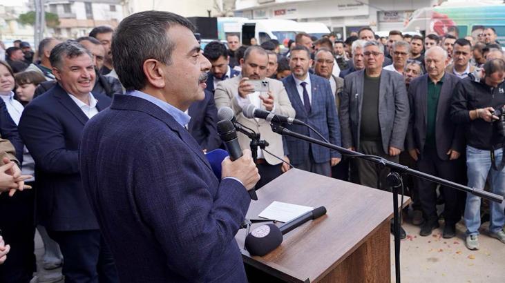 Bakan Tekin: İzmir’de eğitim öğretimin altyapısını tepeden tırnağa masaya yatırdık