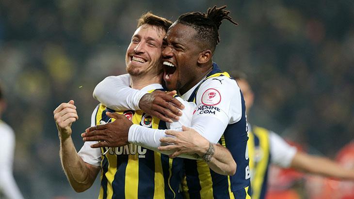 Fenerbahçe’de Mert Hakan Yandaş kararı! Orta sahada taşlar yerinden oynadı
