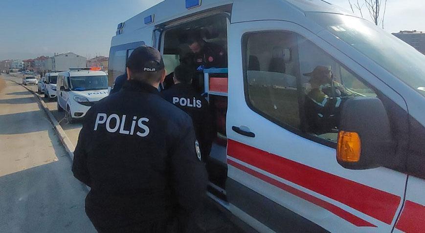 Boşanma aşamasındaki eşini tabancayla yaraladı