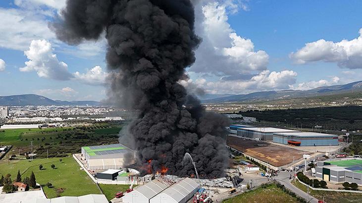 İzmir’de 13 saat süren yangının boyutu ortaya çıktı