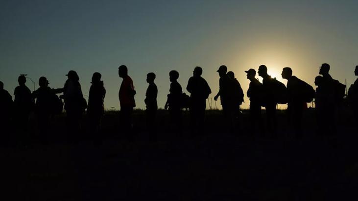 Teksas’ta kolluk kuvvetlerine ABD’ye yasadışı yollardan giren göçmenleri tutuklama yetkisi verildi
