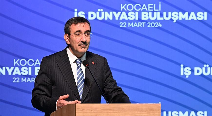 Cevdet Yılmaz: Geçen yıl Türkiye ekonomisi yüzde 4.5 büyüme kaydetti