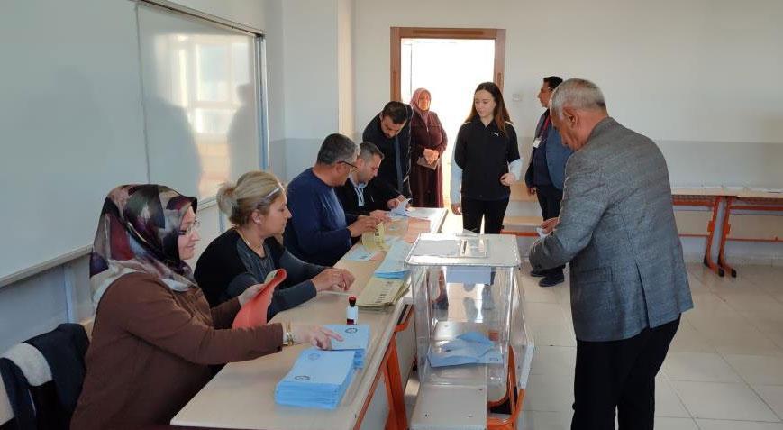 Kırşehir’de vatandaşlar sandık başına gitti