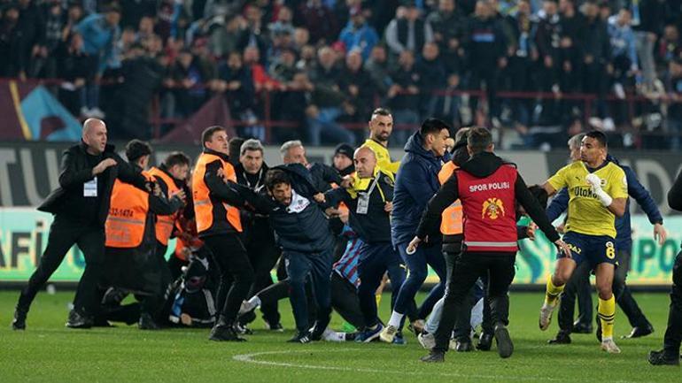 Ali Koç'tan İsmail Kartal'a Trabzonspor maçında olay teklif! 'İstersen takımı sahadan çek'