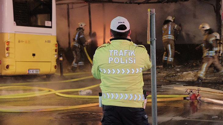 İstanbul'da hareketli gece! İki iş yeri peş peşe yandı