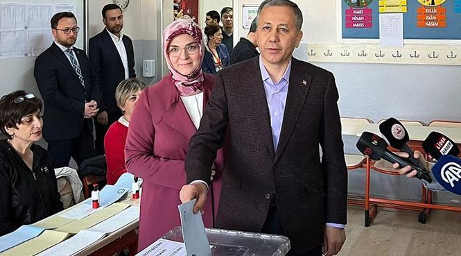 Son dakika! Türkiye seçimini yapıyor...Oy kullanırken bunlara dikkat! 81 il 973 ilçeden ilk sonuçlar Milliyet.com.tr'de olacak