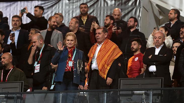 Galatasaray Başkanı Dursun Özbek: U19 takımındaki çocuklara yazık değil mi?