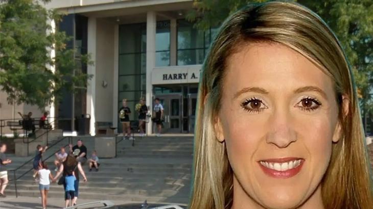 Arabada skandal! Gece saatlerinde yakalandı, iç çamaşırlarıyla kaçtı