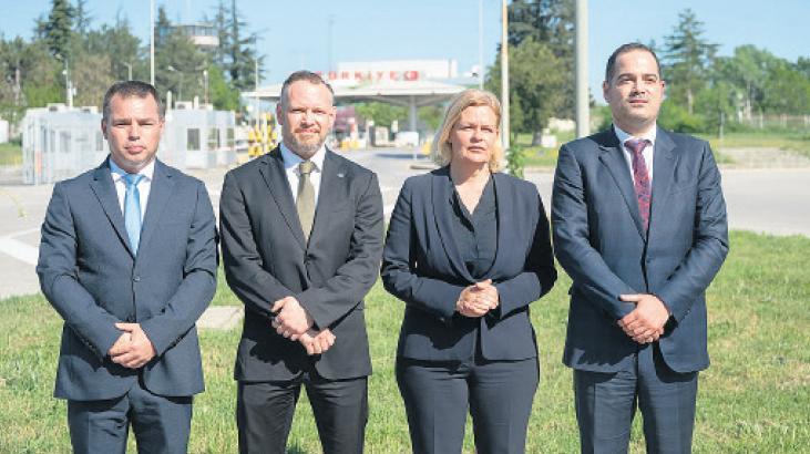 Alman İçişleri Bakanı Türk Bulgar sınırında