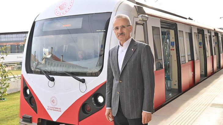 Bakan Uraloğlu açıkladı: 23 Nisan’da Ankara, İstanbul ve İzmir’de metro ücretsiz olacak