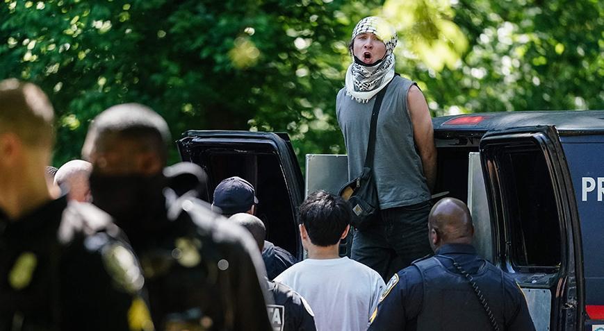 ABD’de üniversitelerde Gazze’ye destek protestoları yayılıyor! 400’den fazla gözaltı var