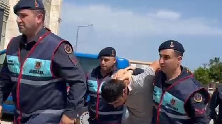 Mersin'de 3 kişinin ölümünün ardından vahşet çıktı! Komşu gözaltında