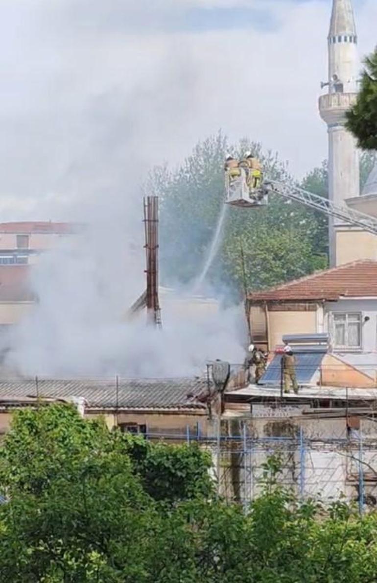 İstanbul'da tarihi hamamda yangın