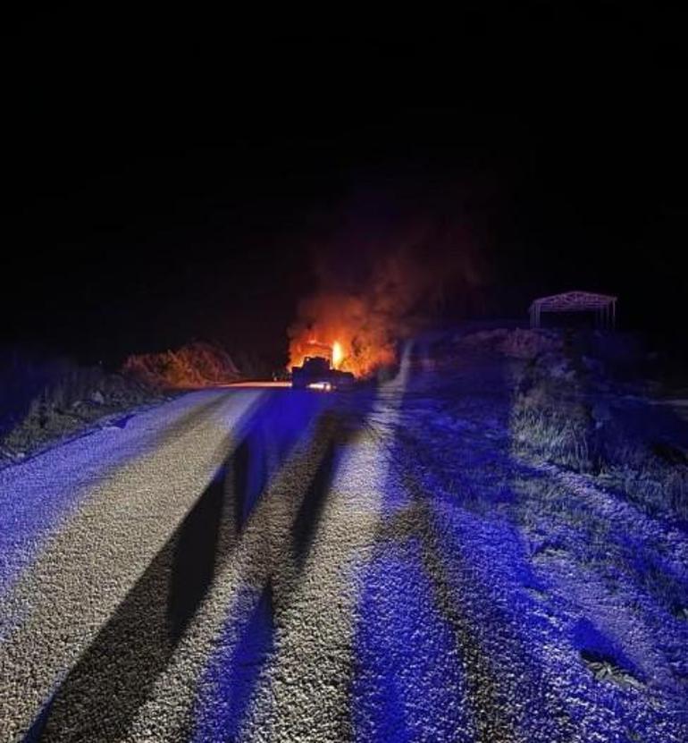 Bu görüntüler Antalya'dan! TIR'ı yakıp o anları kaydettiler