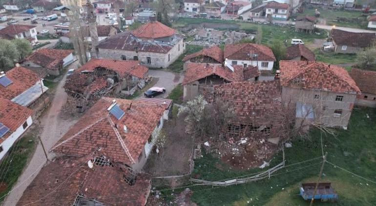 Tokat’ta 5.6 büyüklüğünde deprem! 338 konut hasar gördü