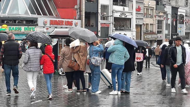 Son dakika! Yağmur İstanbul’u terk ederken kilitledi! İşte yurtta hava durumu