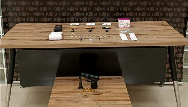 Ehliyet Sınavında Özel Düzenekle Kopya: 3 Kişi Tutuklandı