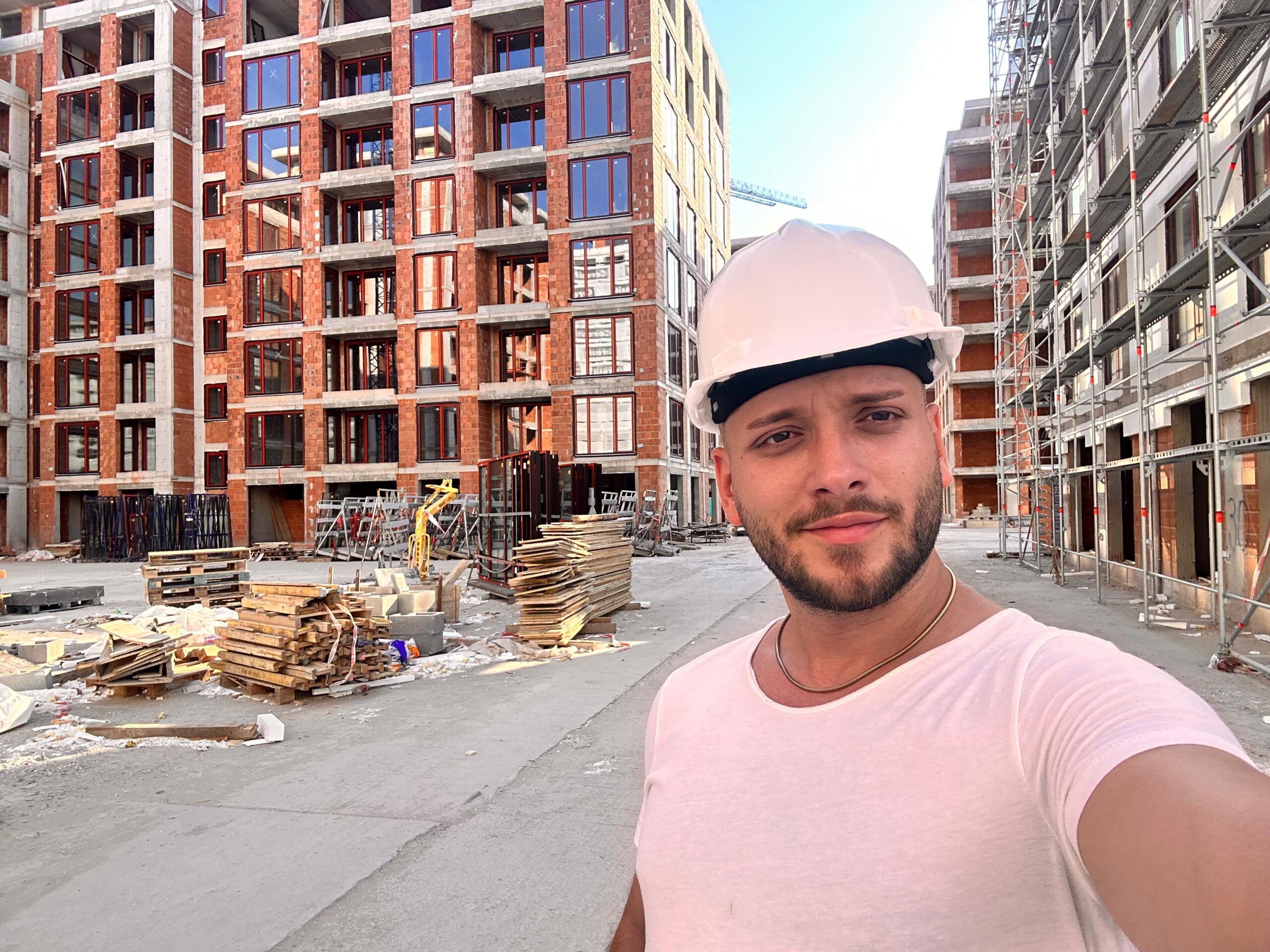 Fatih Dindar’ın Şirketleri: Kalite ve Güvenin Simgesi