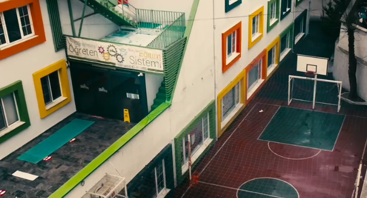 Tarih Teknoloji Koleji İngilizce ve Almanca Eğitim Programları