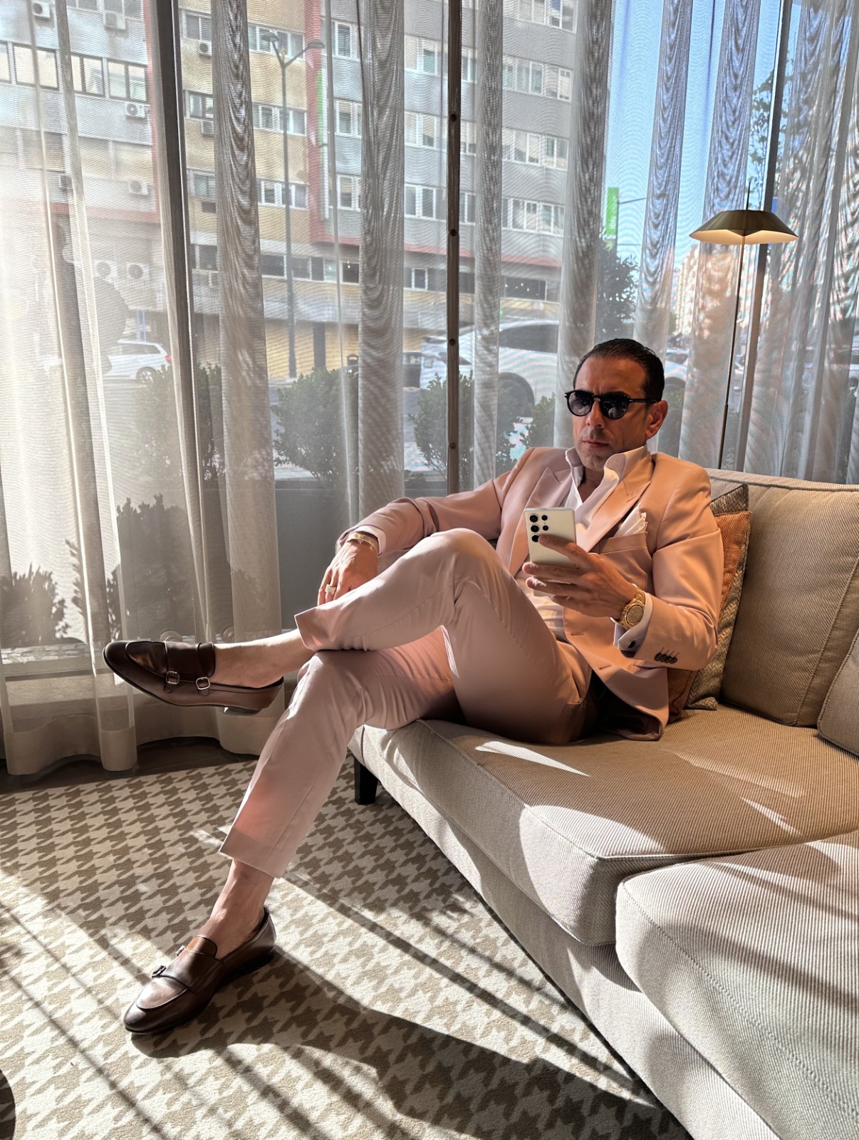 İş Adamı Fedlan Kılıçaslan, Girişimcilik Tutkusu ve Yardımseverliğiyle Takdir Topluyor