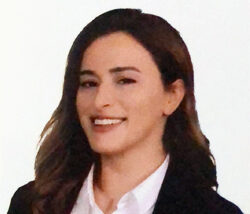 Sanattan Siyasete Yön Veren İsim: Elif Özbakır