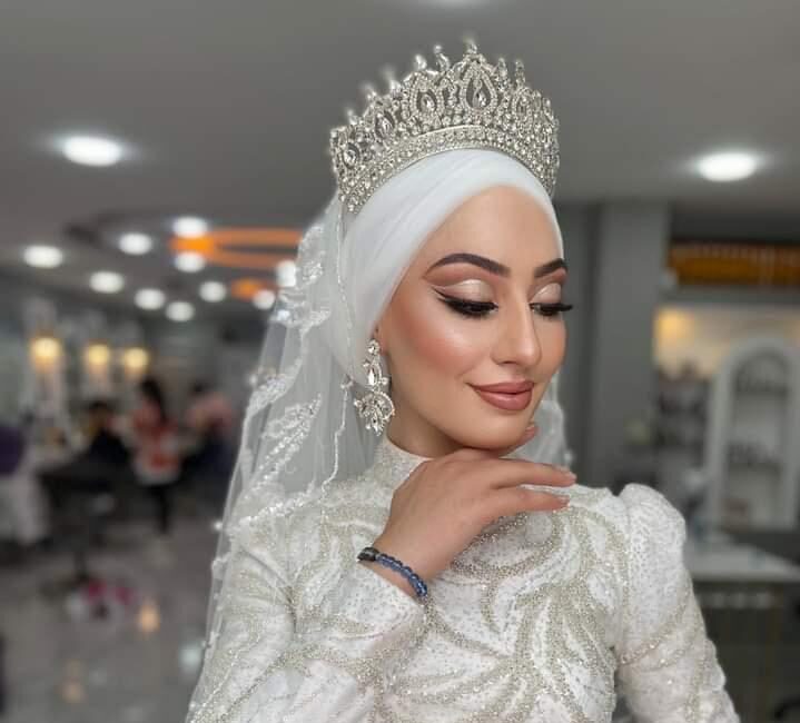 Şehriban Baykuşak Wedding Dresses: Gelinliklerde Büyülü Bir Dünya