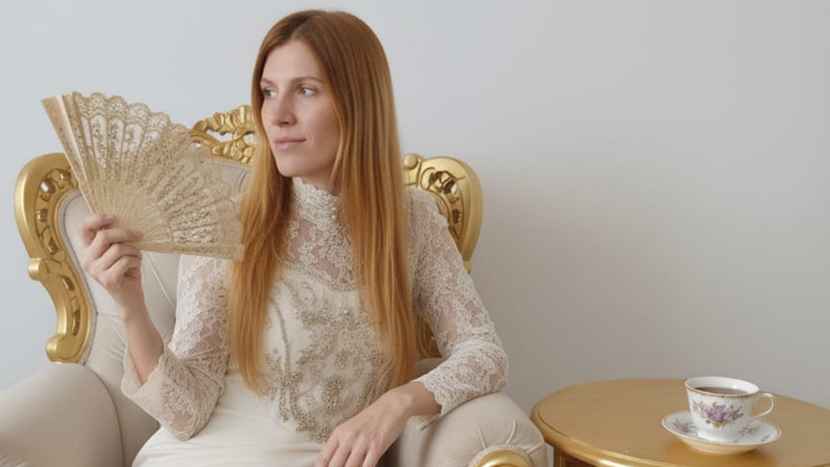 Arzu Candan Sürmen: Kelimelerle Dans Eden Kadın