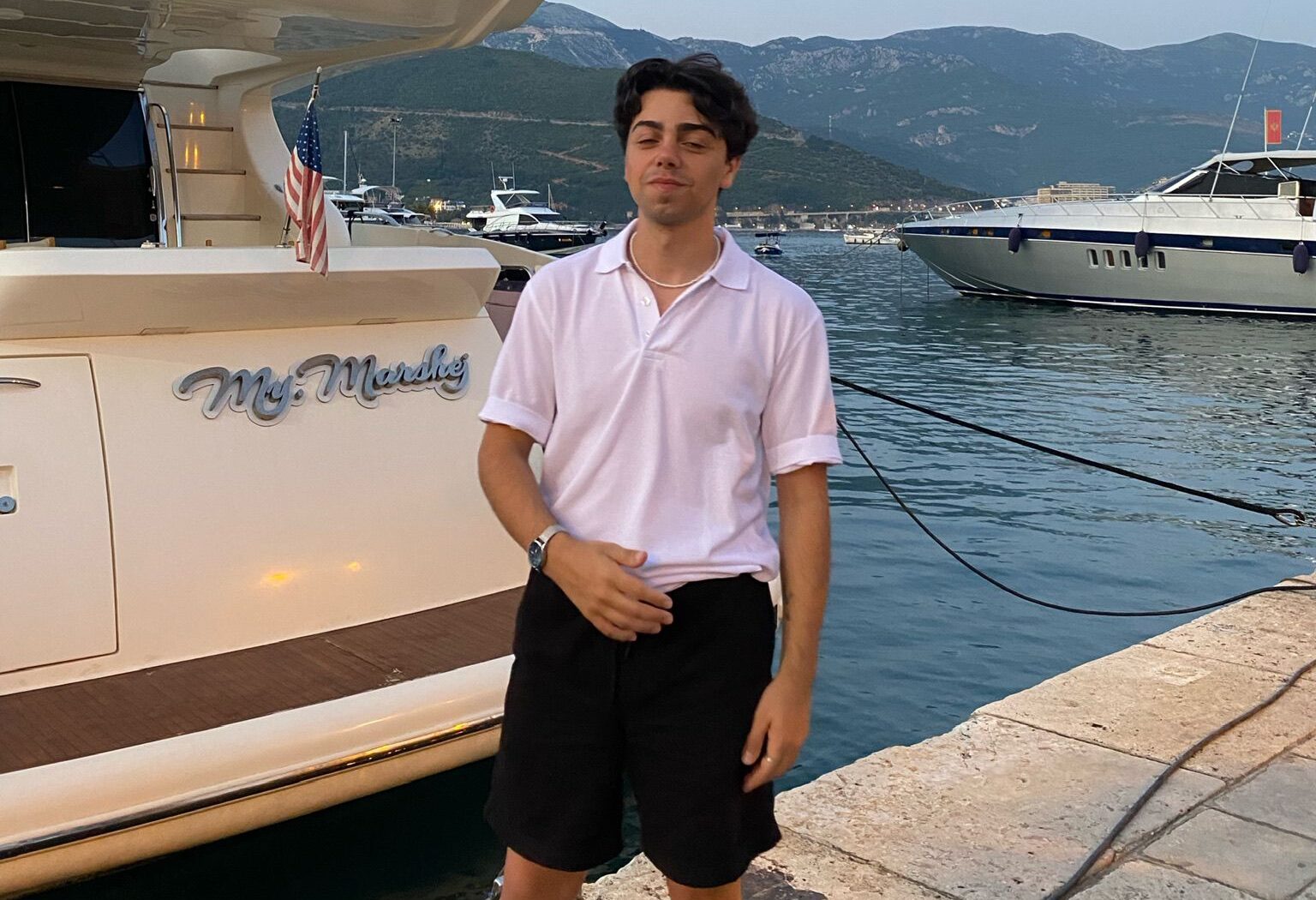 Hebleble: Anonimliğin Ardındaki Duygu Fırtınası