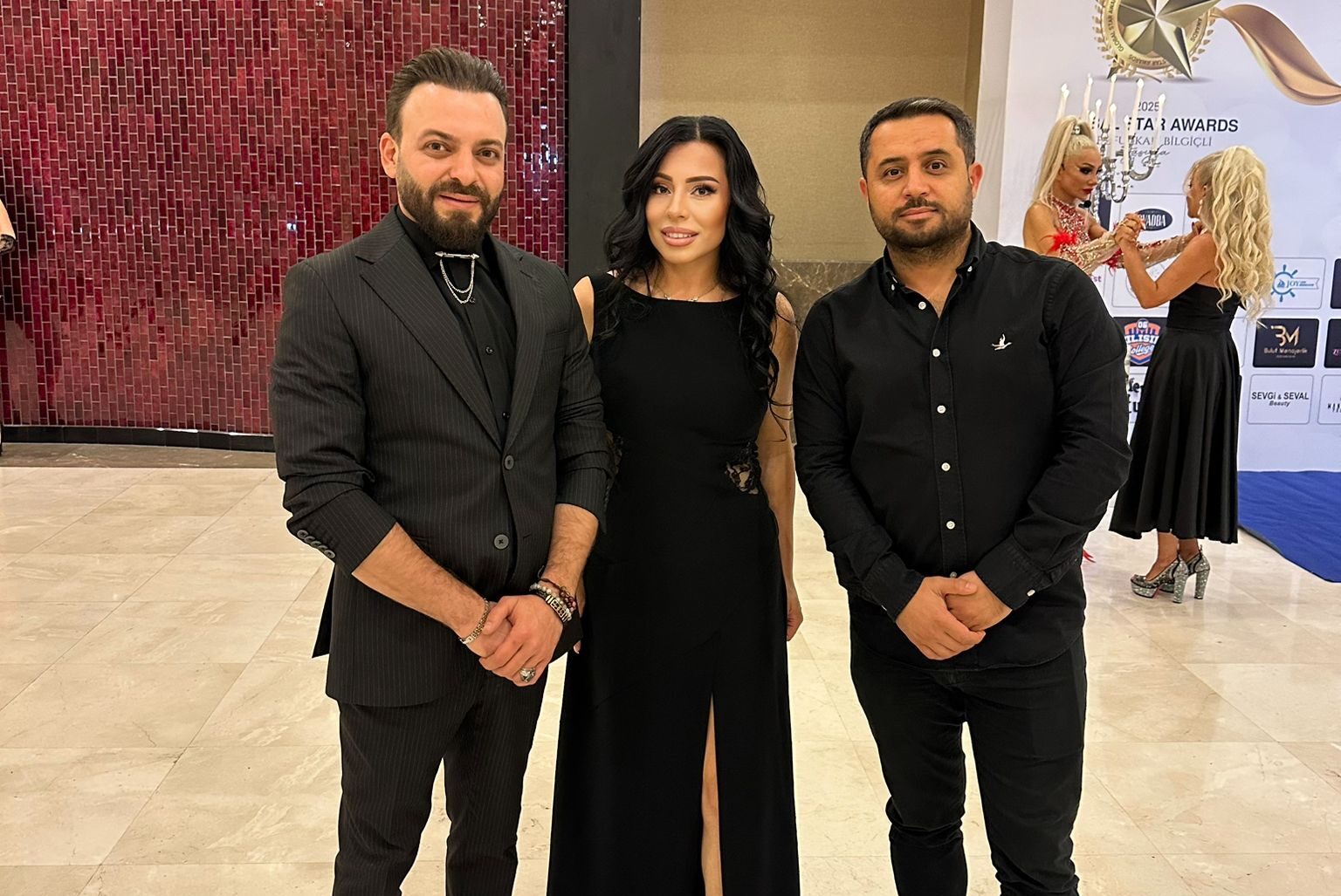 Mohamed Najar Türkiye’de Kamera Karşısında: “Elinden Geleni Ardına Koyma” Klibi Yayında!