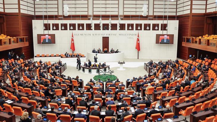 TBMM’de Bu Hafta Trafik Cezaları Gündemde: Plakaya 140 Bin Lira, Saldırgan Sürücüye 180 Bin Lira Ceza