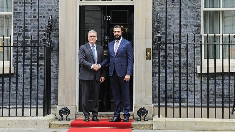 Suriye Cumhurbaşkanı Ahmed Şara, İngiltere’ye İlk Resmi Ziyaretini Gerçekleştiriyor