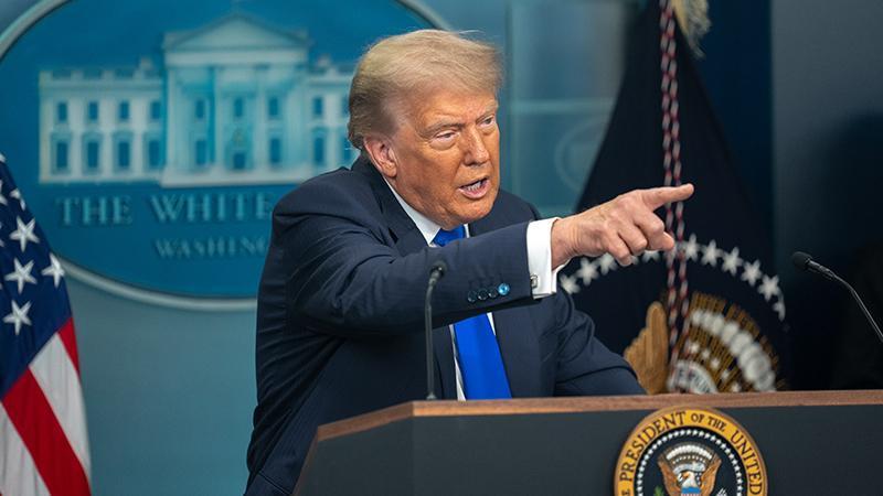Trump’tan İran’a Sert Uyarı: “Anlaşma Olmazsa Enerji ve Köprüleri Hedef Alırız”