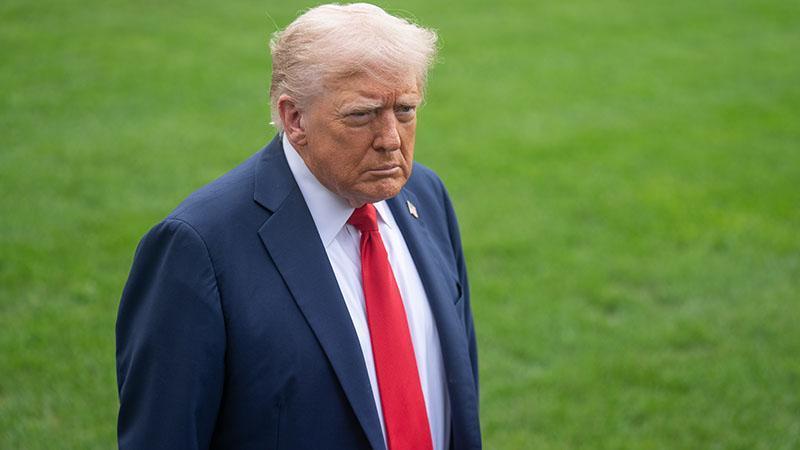 Trump’tan Dikkat Çeken Açıklama: “İsrail Lübnan’ı Bombalamayacak, ABD Yasakladı”