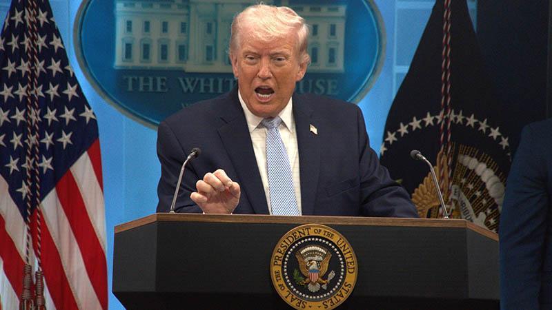 Trump’tan Hürmüz Boğazı Açıklaması: ABD Donanmasına “Hedef Alma” Talimatı