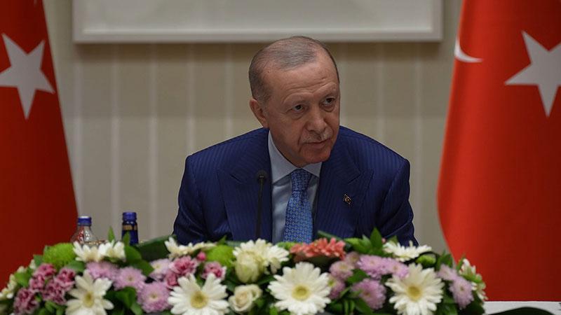 Cumhurbaşkanı Erdoğan’dan 1 Mayıs Mesajı: “Emeğin Yanında Olduk, Olmaya Devam Edeceğiz”