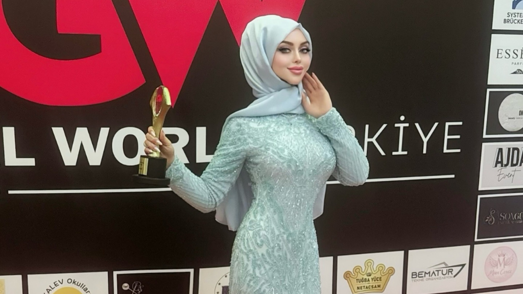 MİRA ÇENGE’YE EDEBİYATTA İLHAM VEREN KADIN YAZAR ÖDÜLÜ