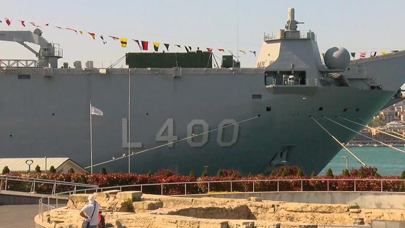 KÜRESEL SAVUNMA DEVLERİ İSTANBUL’DA: TCG ANADOLU ZİYARETE AÇILIYOR