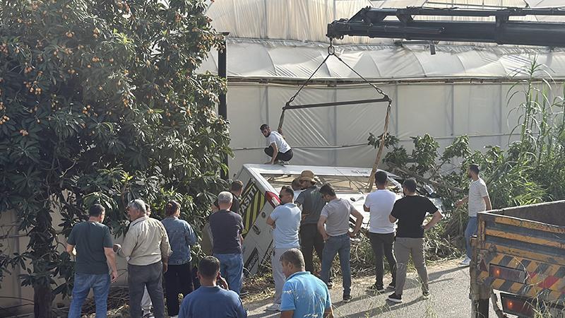 Servis minibüsü kazası: Öğrenciler hastaneye kaldırıldı