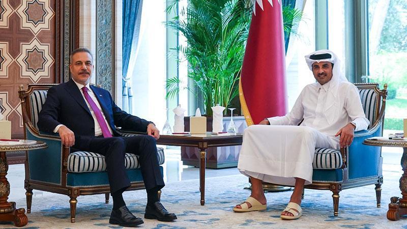 Bakan Fidan Doha’da Emir Al Sani ile Görüştü