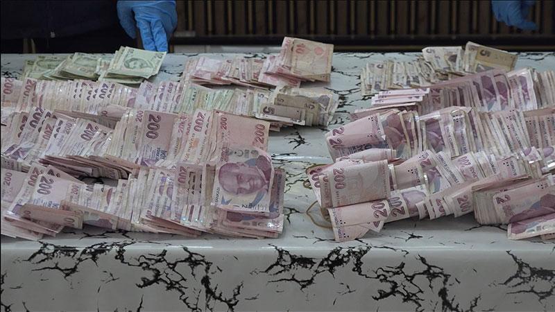 Otogarda dilenci operasyonu: Üzerinden 117 bin TL çıktı