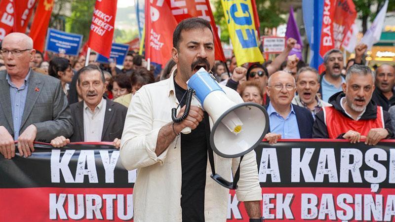 CHP Eskişehir İl Başkanı Yalaz’a “Kanunlara Uymamaya Tahrik” Davası: 2 Yıla Kadar Hapis İstemi