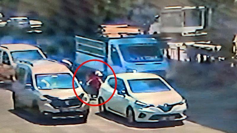 Adana’da Trafik Kazası: Karşıya Geçmeye Çalışan Çocuk Hayatını Kaybetti
